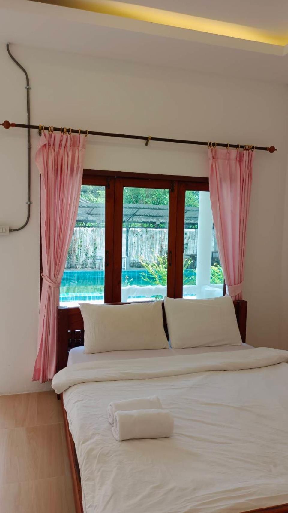 Hotel Pai Family House Esterno foto